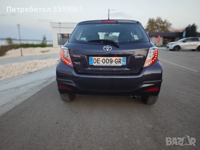 Toyota Yaris 1.0 , снимка 4 - Автомобили и джипове - 48311361