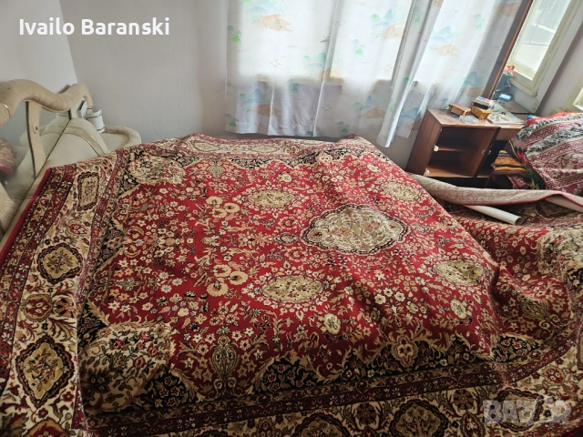 Персийски килими нови