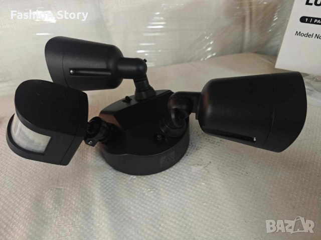 Външна LED лампа с датчик за движение, снимка 4 - Външни лампи - 51790036