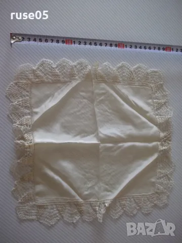 Лот от 4 бр. дамски кърпички с дантели на 1 кука, снимка 6 - Колекции - 49701935