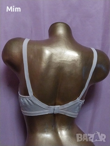 BODYWEAR 90 C Изчистен сутиен без банели в цвят телесен , снимка 4 - Бельо - 53843008