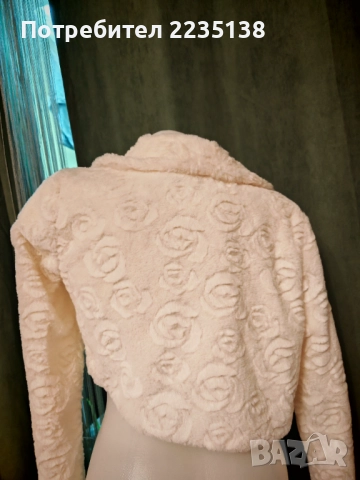 Болеро, снимка 2 - Жилетки - 52940031