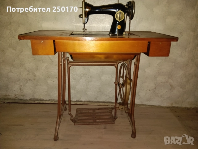 Шевна машина UNION крачна, използвана, снимка 3 - Шевни машини - 52869325