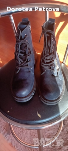 Зимни дамски боти , тип кубинки, снимка 4 - Дамски боти - 52252679