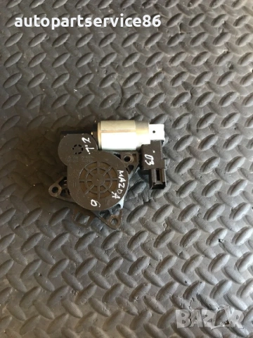 Мотор за задно ляво стъкло на врата за Mazda 6 (2002-2006) GJ6A5858X 