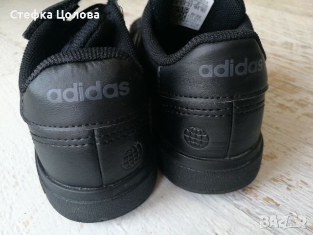 Маратонки Adidas, снимка 5 - Детски маратонки - 46538755