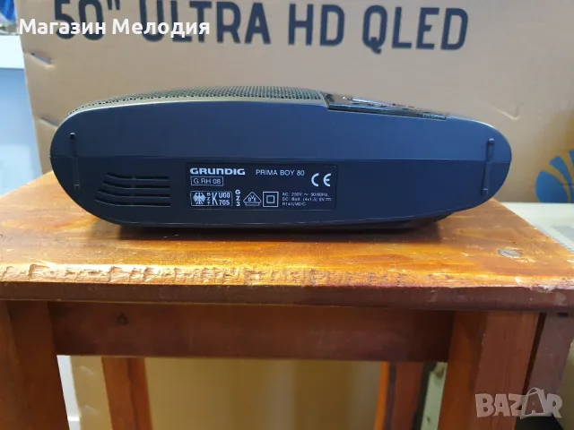 Радио Grundig Music Boy 80 В перфектно техническо и много добро визуално състояние., снимка 9 - Радиокасетофони, транзистори - 48387717