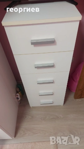 Шкаф с 5 чекмеджета 