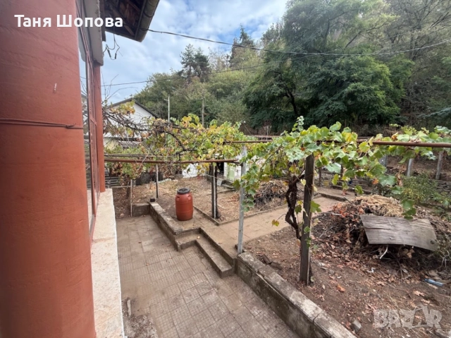 Двуетажна къща за продажба в град Петрич, снимка 4 - Къщи - 52169815