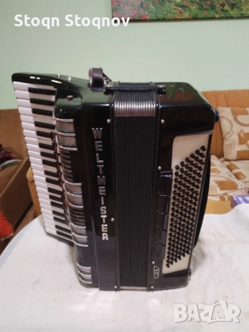 Акордеон Велтмайстер ес4, 120баса, снимка 3 - Акордеони - 52336026