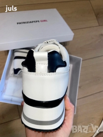 Patrizia Pepe - 41 номер дамски маратонки , снимка 11 - Маратонки - 49336886