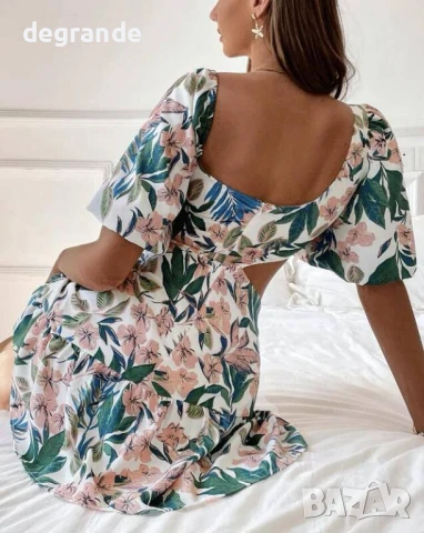 Раздвижен флорален модел рокля