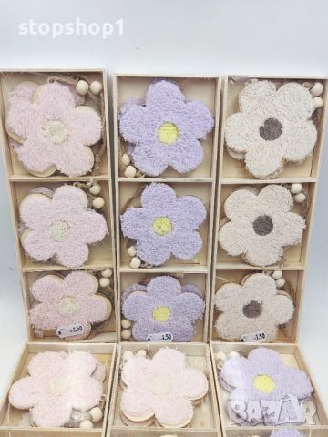 Дървени декоративни цветя 6броя в кутия , снимка 1 - Декорация за дома - 46101370