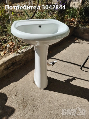 Мивка с ботуш и огледало 