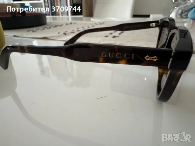 Слънчеви очила Gucci, снимка 3 - Слънчеви и диоптрични очила - 47182968