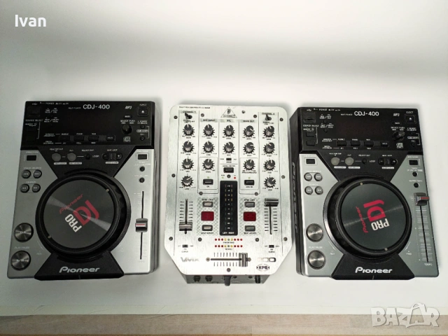 DJ сет 2x плеъра Pioneer CDJ-400 + миксер Behringer VMX 200 + кейс, снимка 2 - Ресийвъри, усилватели, смесителни пултове - 53327576