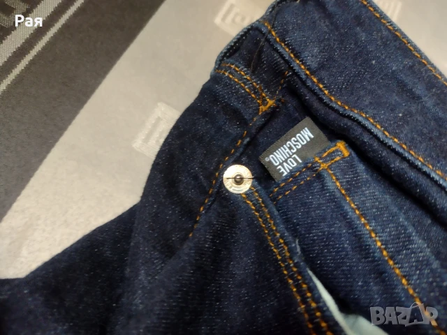 Дънки деним слим Love Moschino, снимка 10 - Дънки - 50705725