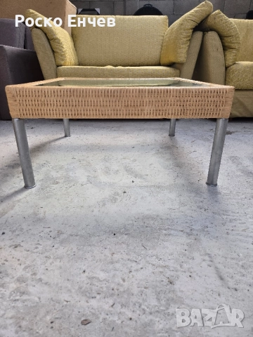 Ратанова масичка със стъкло 1см., снимка 2 - Маси - 52425692