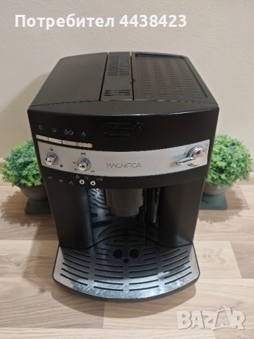 DeLonghi Magnifica ESAM 3000, снимка 2 - Кафемашини - 52002572