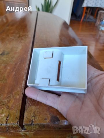 Стара кутия за запалка Ronson #3, снимка 4 - Други ценни предмети - 45221904