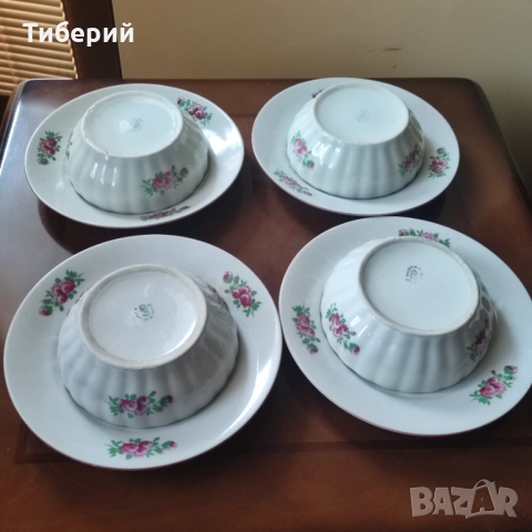 Порцеланови чинии плитки