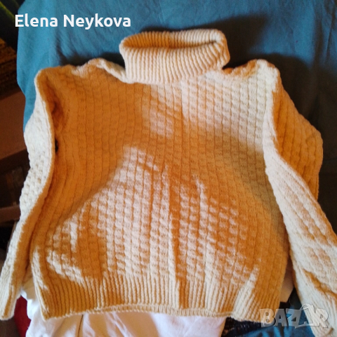 Вълнено поло, снимка 2 - Жилетки - 52276172
