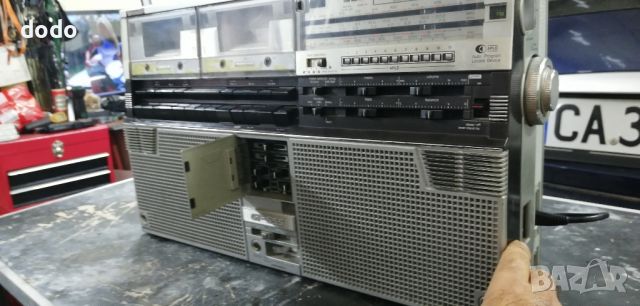 Sharp Gf 555, Gf777, снимка 6 - Радиокасетофони, транзистори - 43745705