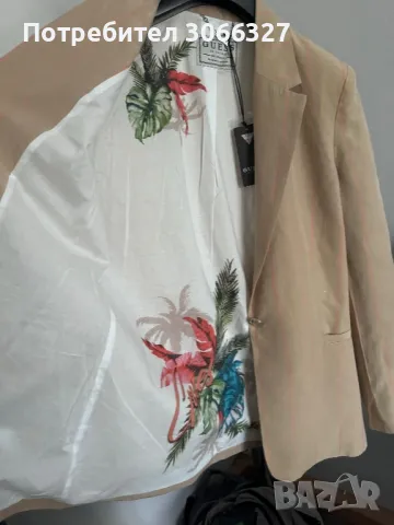 Ново сако на Guess, снимка 3 - Сака - 50238423