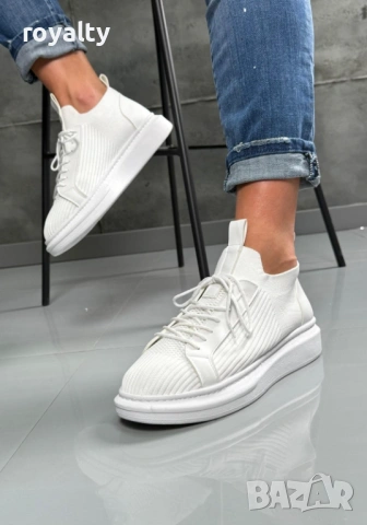 Нови Бели Мъжки Маратонки 40-44 Номер с Кутия , снимка 2 - Маратонки - 53232302