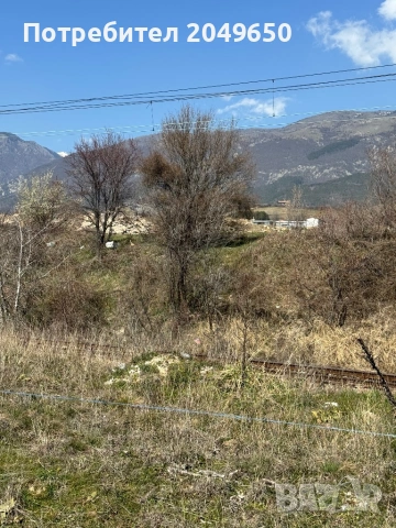 ТОП! Земеделска земя до гл път Карлово-Бургас, снимка 5 - Земеделска земя - 53949713