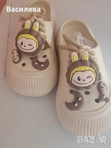 Кроксове Labubu, снимка 2 - Детски сандали и чехли - 53173207