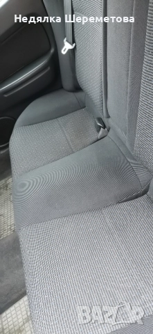 Продавам лек автомобил, марка Мазда , снимка 4 - Автомобили и джипове - 51919046