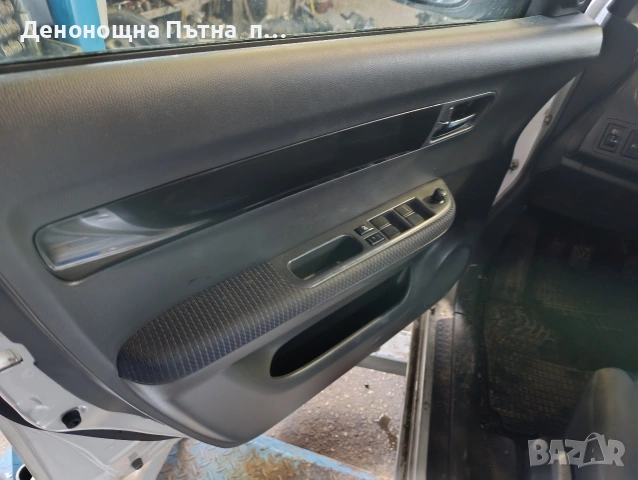 Сузуки Суифт 1.3i 4x4 на части Suzuki Swift, снимка 5 - Автомобили и джипове - 54003184