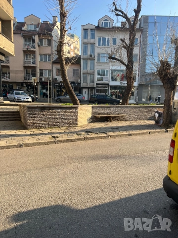 Под наем магазин на топ място, снимка 3 - Магазини - 52858007