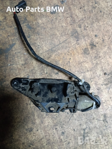 Моторче заден капак BMW E39 Touring Механизъм заден капак БМВ Е39 Комби Закопчалка заден капак E39, снимка 2 - Части - 52125504