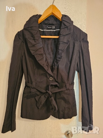 Ново българско сако за есенни дни, 48 рр