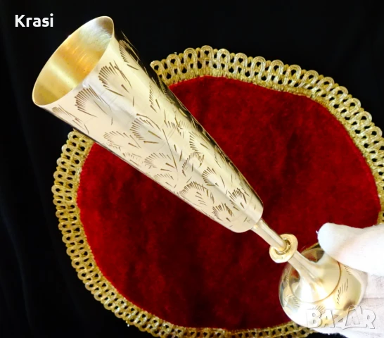 Бронзов бокал за вино 20 см.,200 мл.,гравиран. 