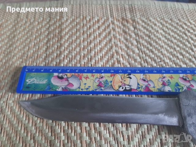 Метален масивен нож, снимка 2 - Ножове - 52504529