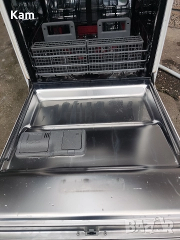 Съдомиялна WHIRLPOOL свободностояща., снимка 3 - Съдомиялни - 52665022