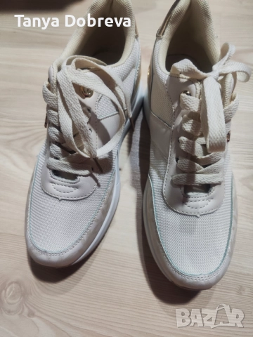 Дамски маратонки , снимка 2 - Маратонки - 51979300