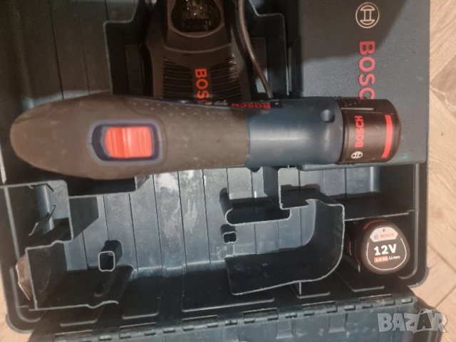 Мултифункционален инструмент Bosch GOP 10,8 V-Li, снимка 4 - Други инструменти - 50699981