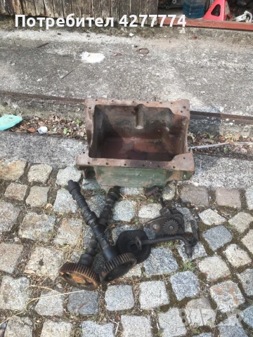 Продавам картер ,два разпределителни вала .маслена помпа иангренажен кожух за три цилиндров двигател