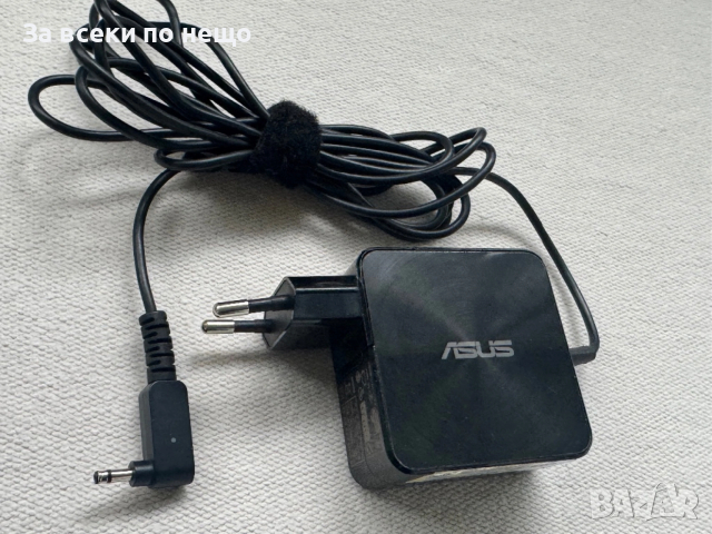 Оригинално зарядно Asus 19V 2.37A 45W , Букса: 4.0х1.3мм, снимка 2 - Кабели и адаптери - 53986291