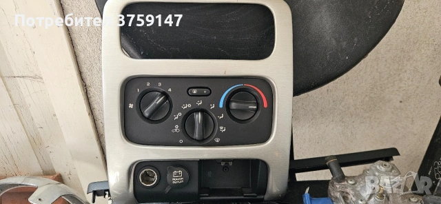 централен панел jeep cherokee kj liberty 2002