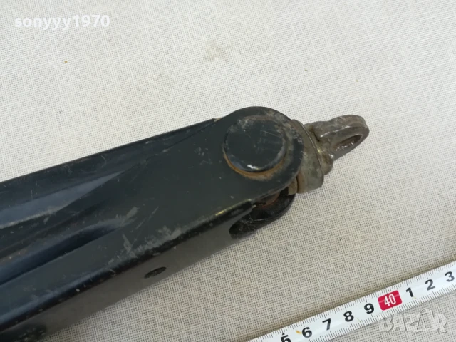 TOYOTA-1100KG-ОРИГИНАЛЕН КРИК ВНОС SWISS 1606251055, снимка 13 - Аксесоари и консумативи - 50680934