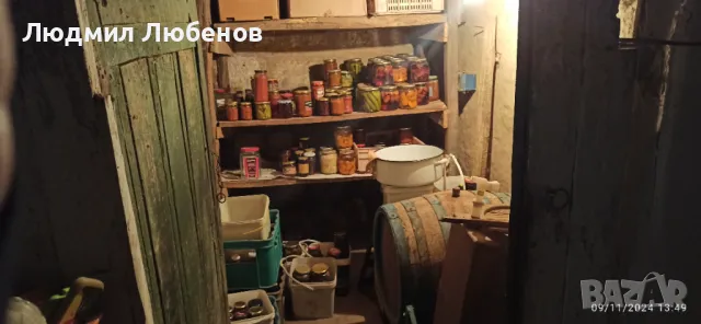 Продавам къща с гараж и голям двор, снимка 8 - Къщи - 37085389