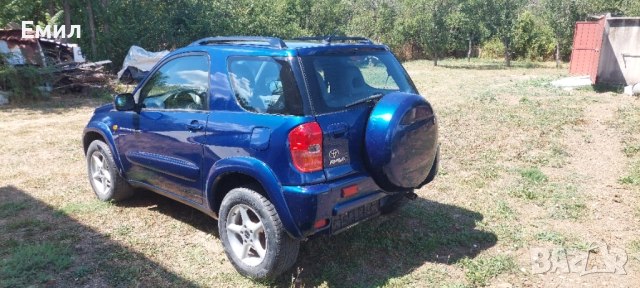 Продавам Toyota RAV 4  ,  2.0 i 4x4 , снимка 5 - Автомобили и джипове - 52308541