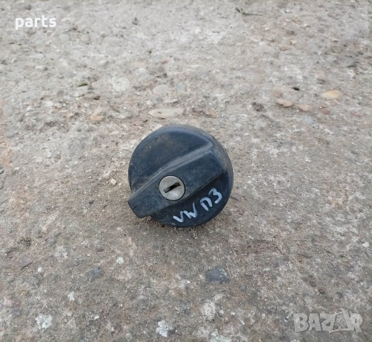 Капачка Резервоар VW Пасат 3, снимка 4 - Части - 54070951