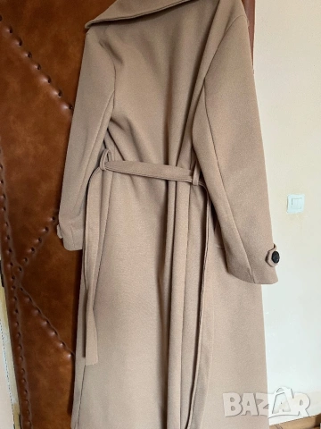 Уникално красиво палто тип Max Mara, снимка 6 - Палта, манта - 53859289