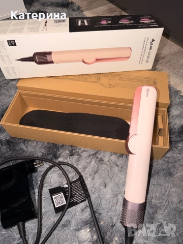 Dyson Airstrait , снимка 2 - Друга електроника - 53994567